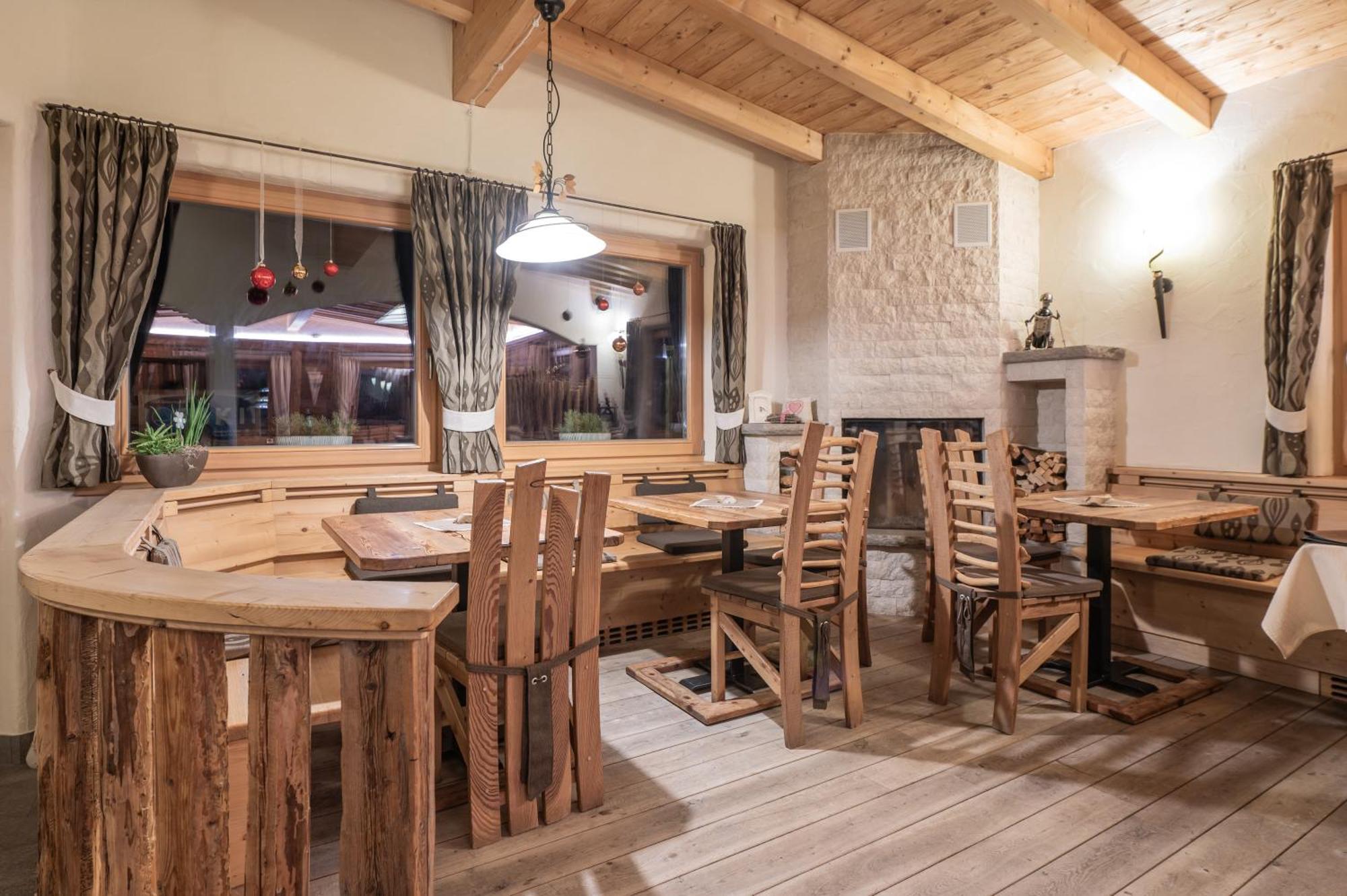La Para San Vigilio Di Marebbe Bagian luar foto